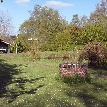 Sandhorst Eg Mit Terrasse Und Kleinem Garten Apartment *