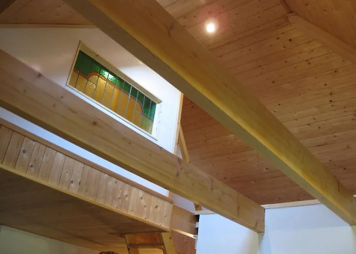 Sandhorst Eg 2 Schlafzimmer Mit Terrasse Und Garten *